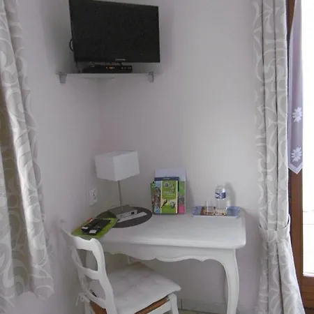 Chambres D'hotes Claudel Marie-noelle *